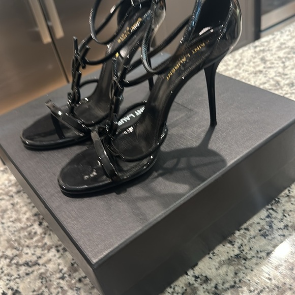 Saint Laurent Glossy Black Strappy Heels - Picture 14 of 17